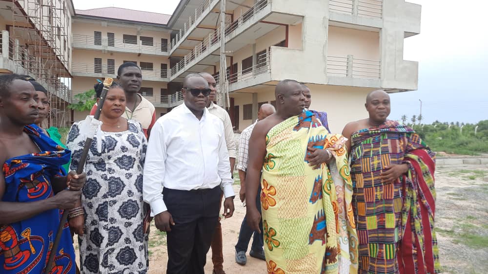 Chief of Aflao calls for completion of stalled Community Day School project